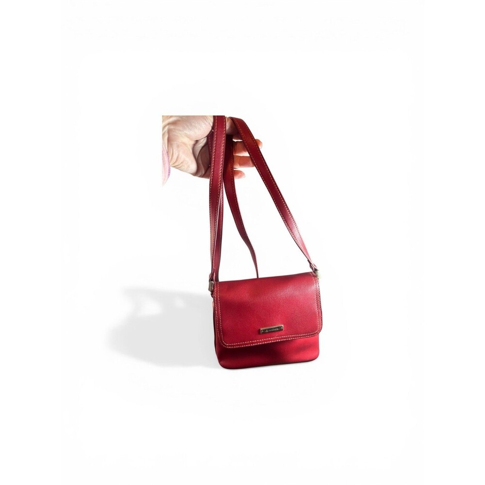 Liz Claiborne Red Crossbody Purse Gold Tone Hardware Flap Bag Classic Chic
